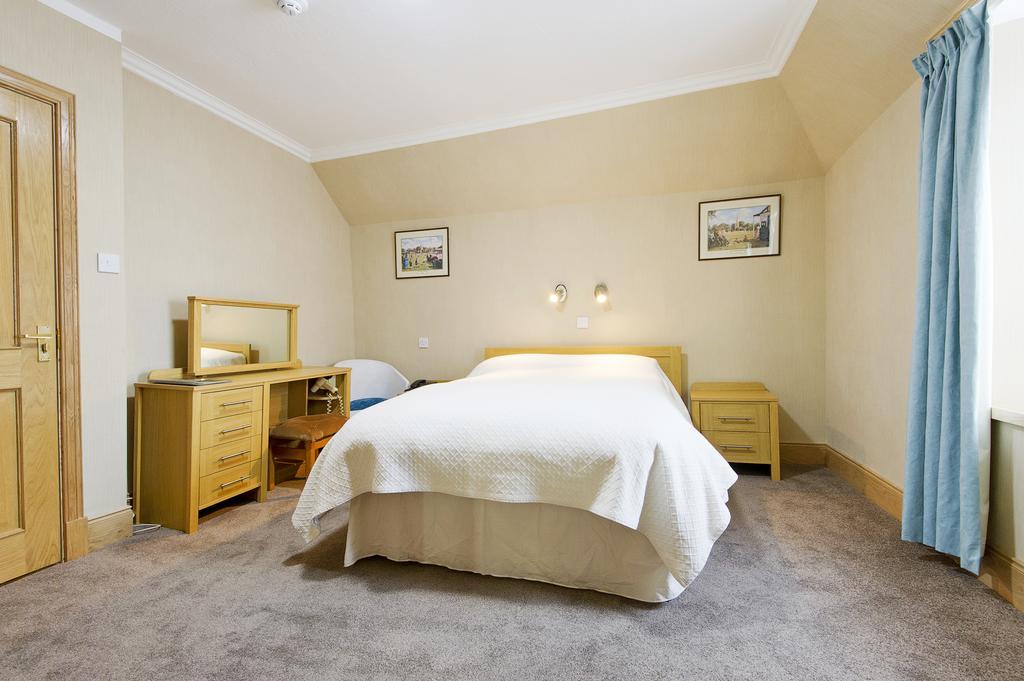 Nethercliffe Hotel Wick  Rum bild